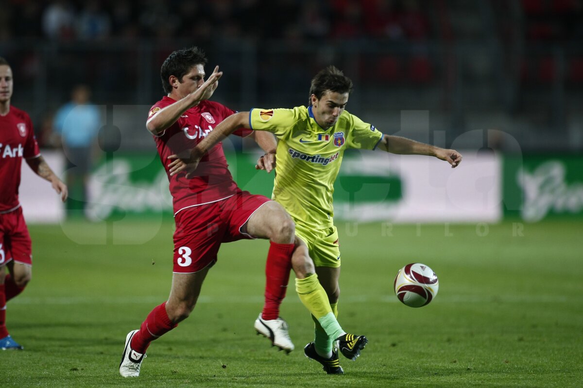 FOTO Top 10 poze din "dubla" Steaua - Twente » Fanii olandezi au impresionat prin coregrafie