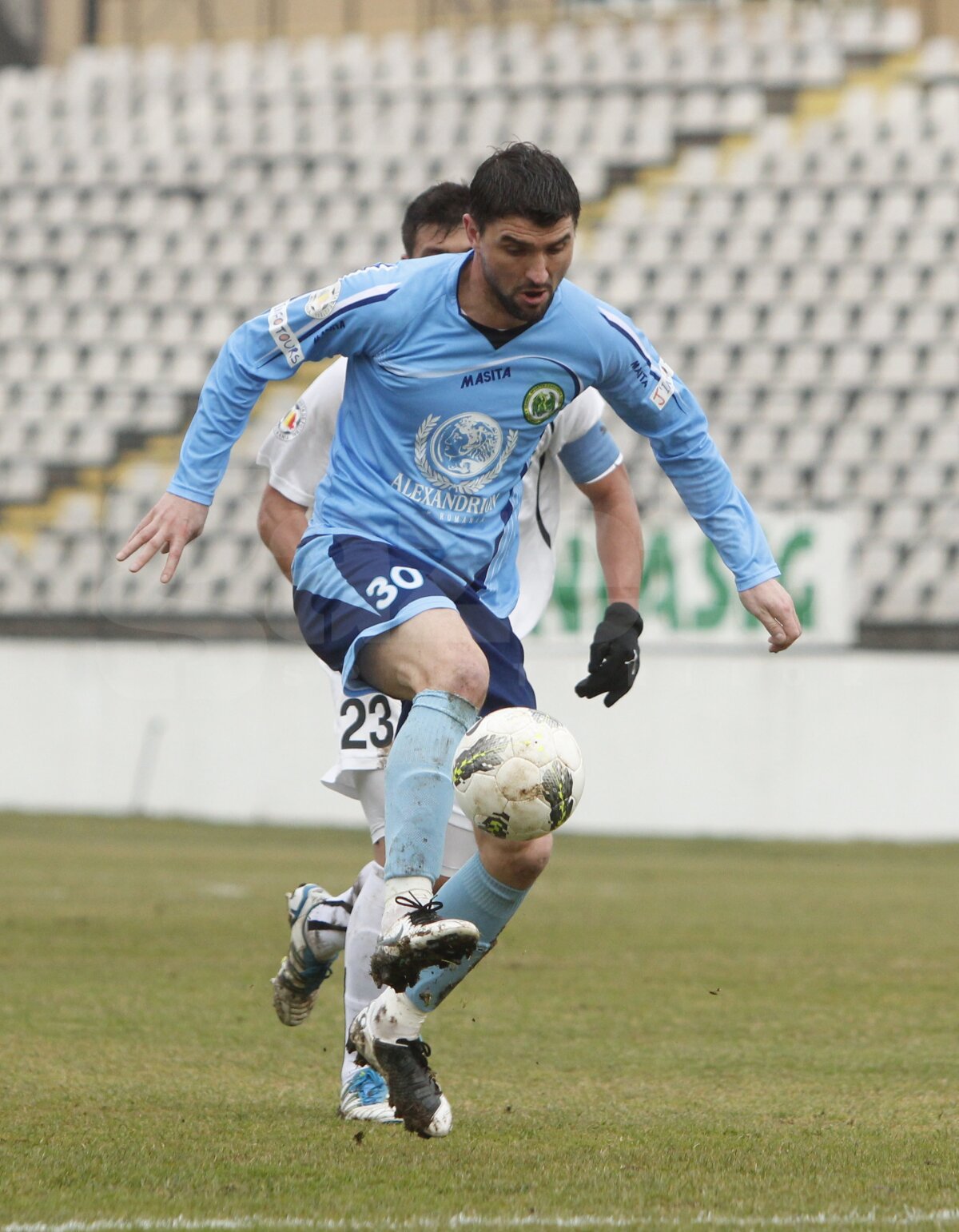 Sportul - Chiajna 2-2 » "Studenţii" au fost "curăţaţi" de gafa portarului Popescu