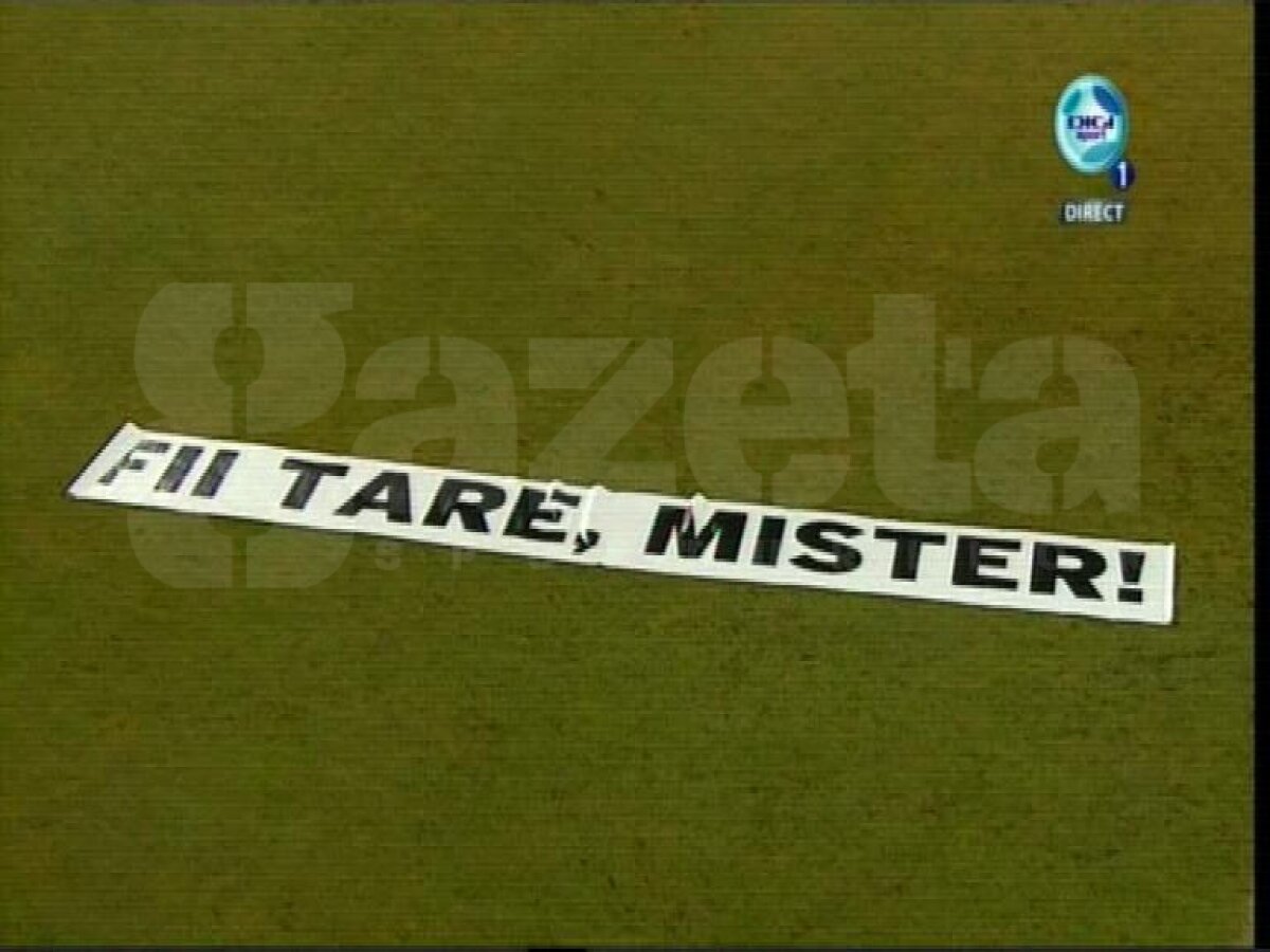 FOTO » Dinamoviştii sînt alături de Cornel Dinu. Iată mesajul pe care i l-au transmis!