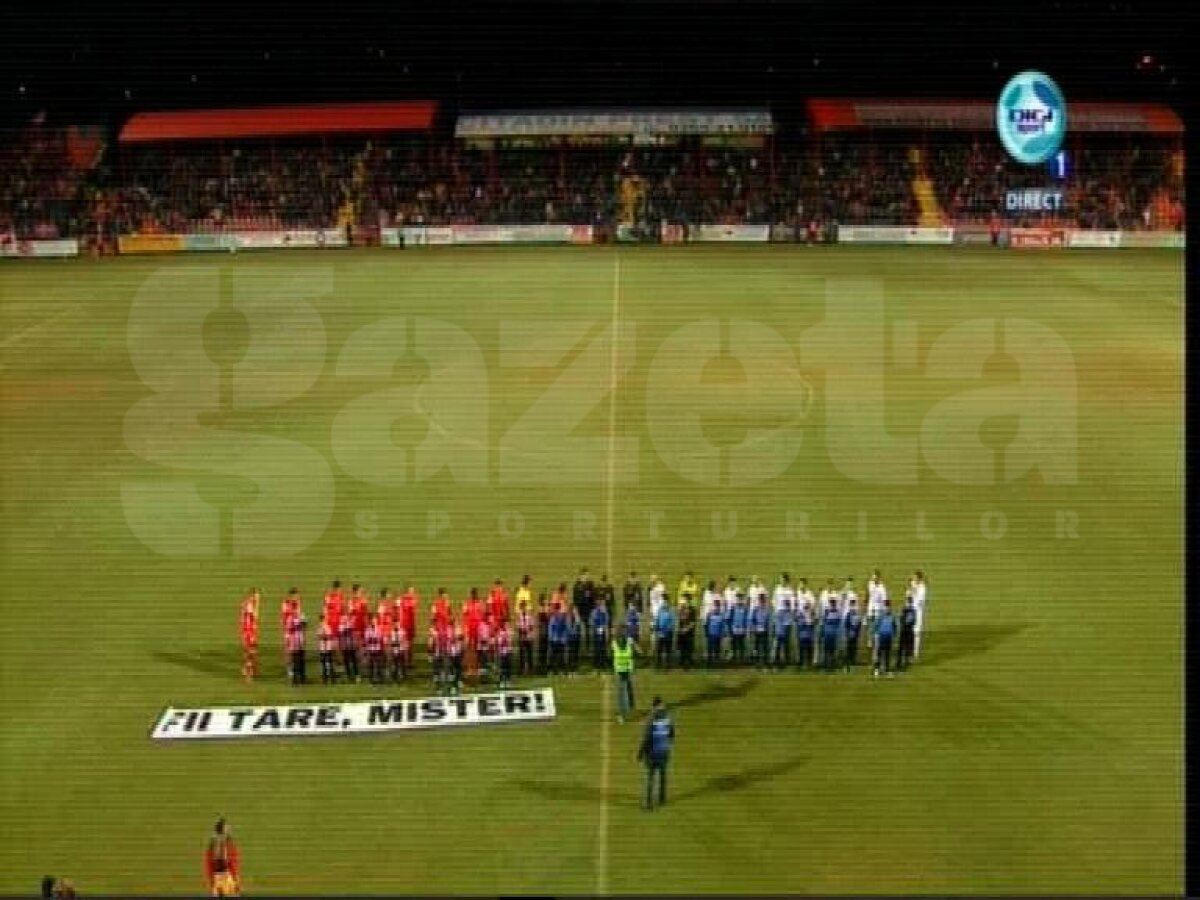 FOTO » Dinamoviştii sînt alături de Cornel Dinu. Iată mesajul pe care i l-au transmis!