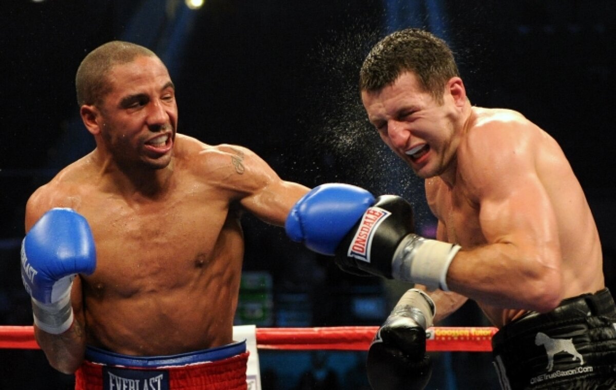 liveTEXT şi FOTO » Victorie fără istoric » Andre Ward este regele turneului SuperSix