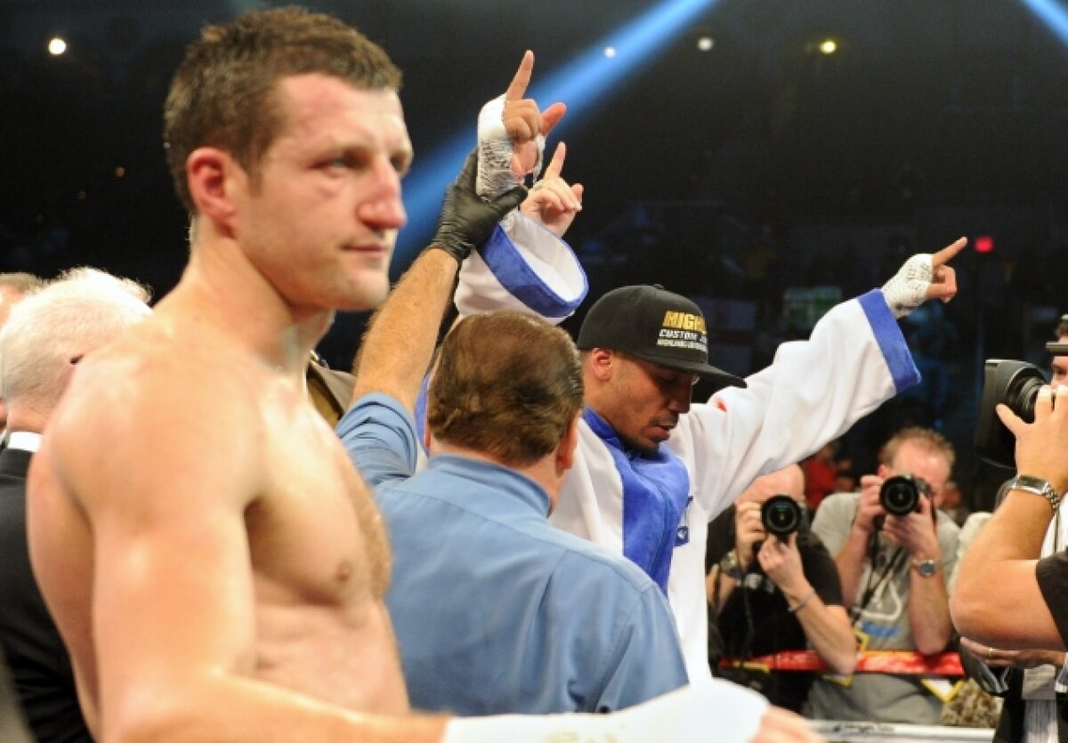 liveTEXT şi FOTO » Victorie fără istoric » Andre Ward este regele turneului SuperSix