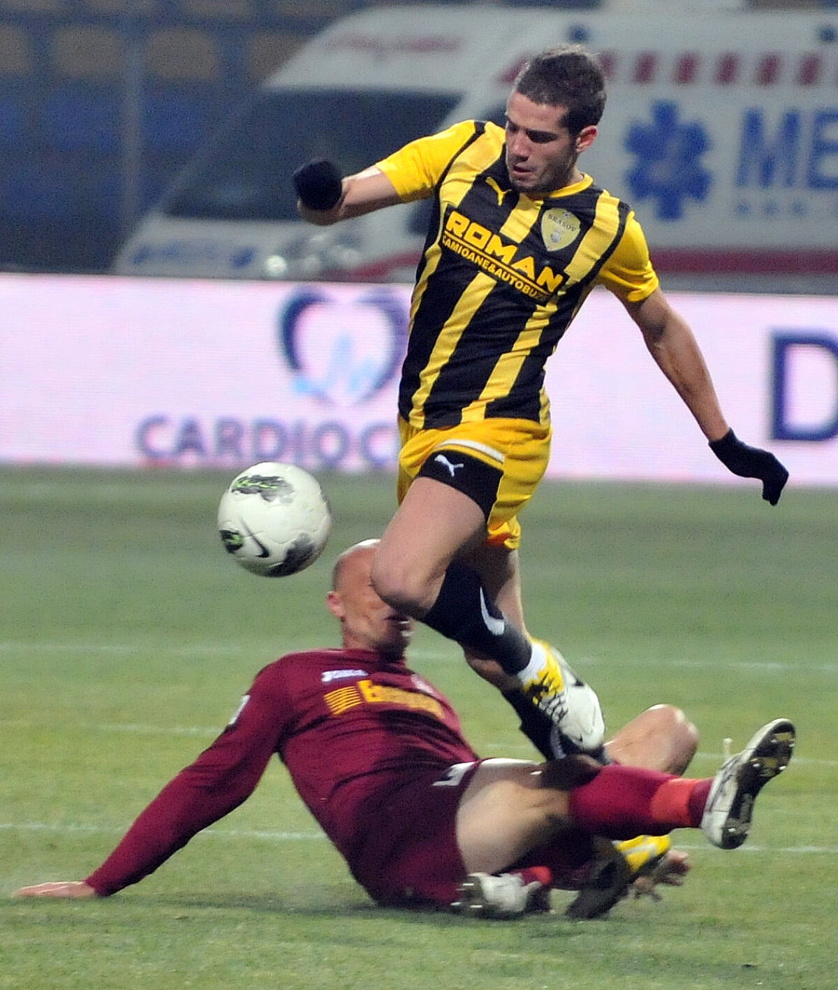 Piedică pentru Chipciu la Steaua » Sporting Piteşti încearcă să blocheze transferul