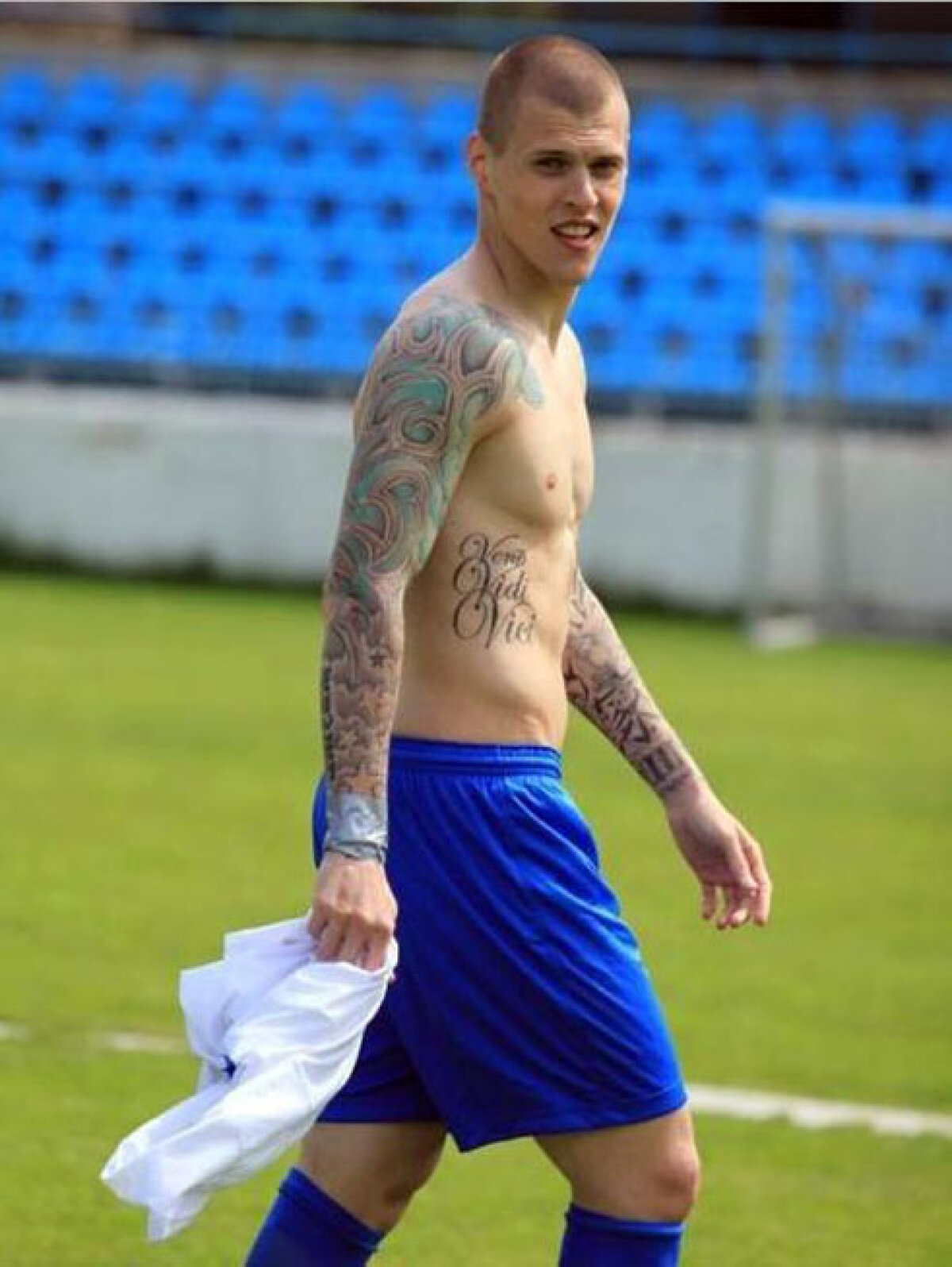 GALERIE FOTO Oglindă-oglinjoară, cine este cel mai tatuat fotbalist din lume?