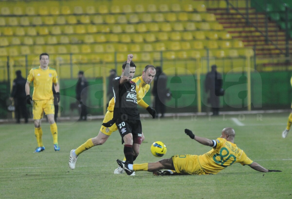 FOTO Rapid învinge Vasluiul acasă cu 3-2 şi e la 3 puncte de liderul Dinamo