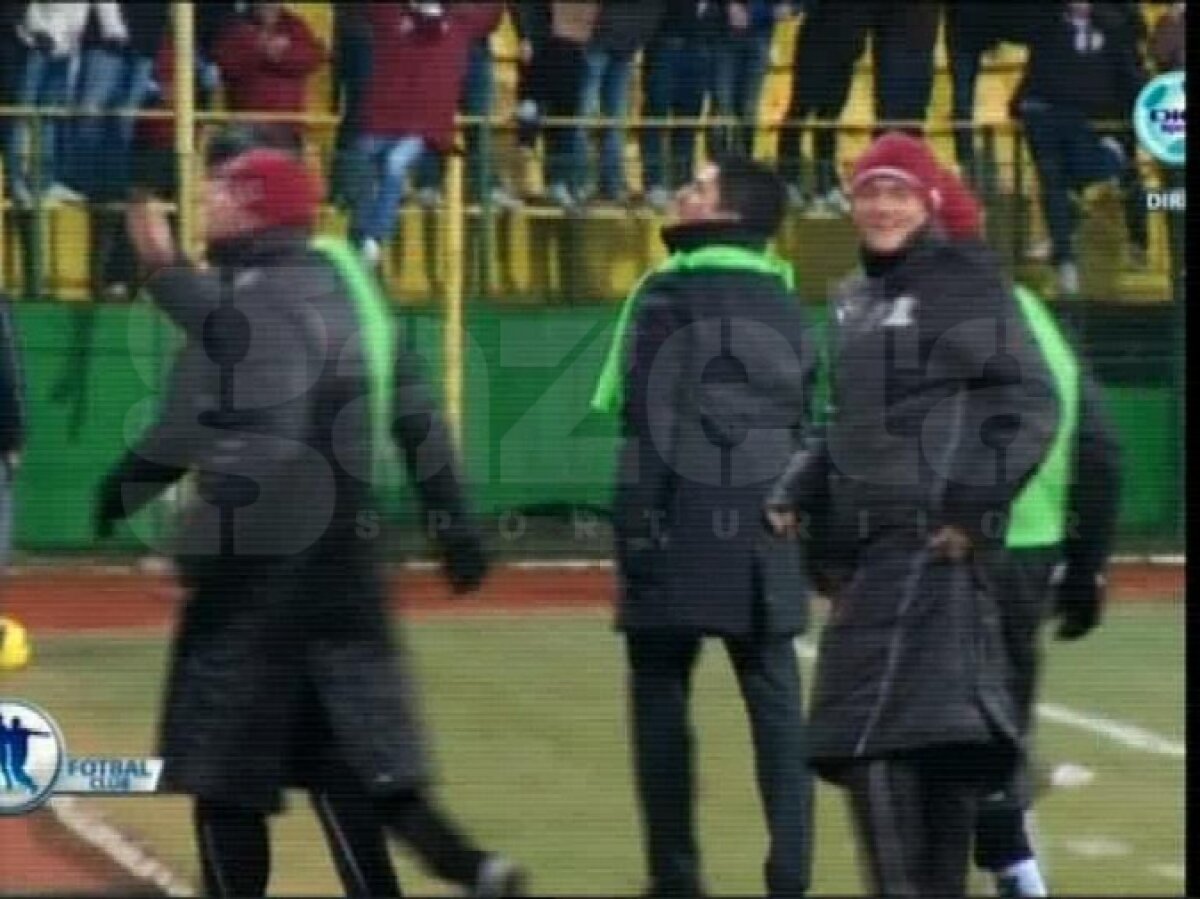 Răzvan Lucescu despre gesturile obscene de la Vaslui: "Dacă le-am făcut, sînt un tîmpit"