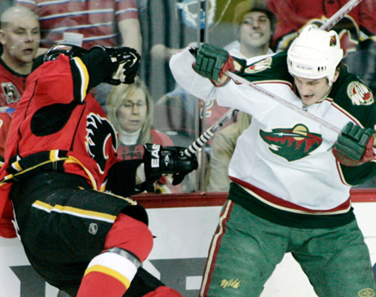 Special GSP » Ce este în creierul unui bătăuş? Pumnul care face legea: NY Times a analizat cazul șocant al lui Derek Boogaard