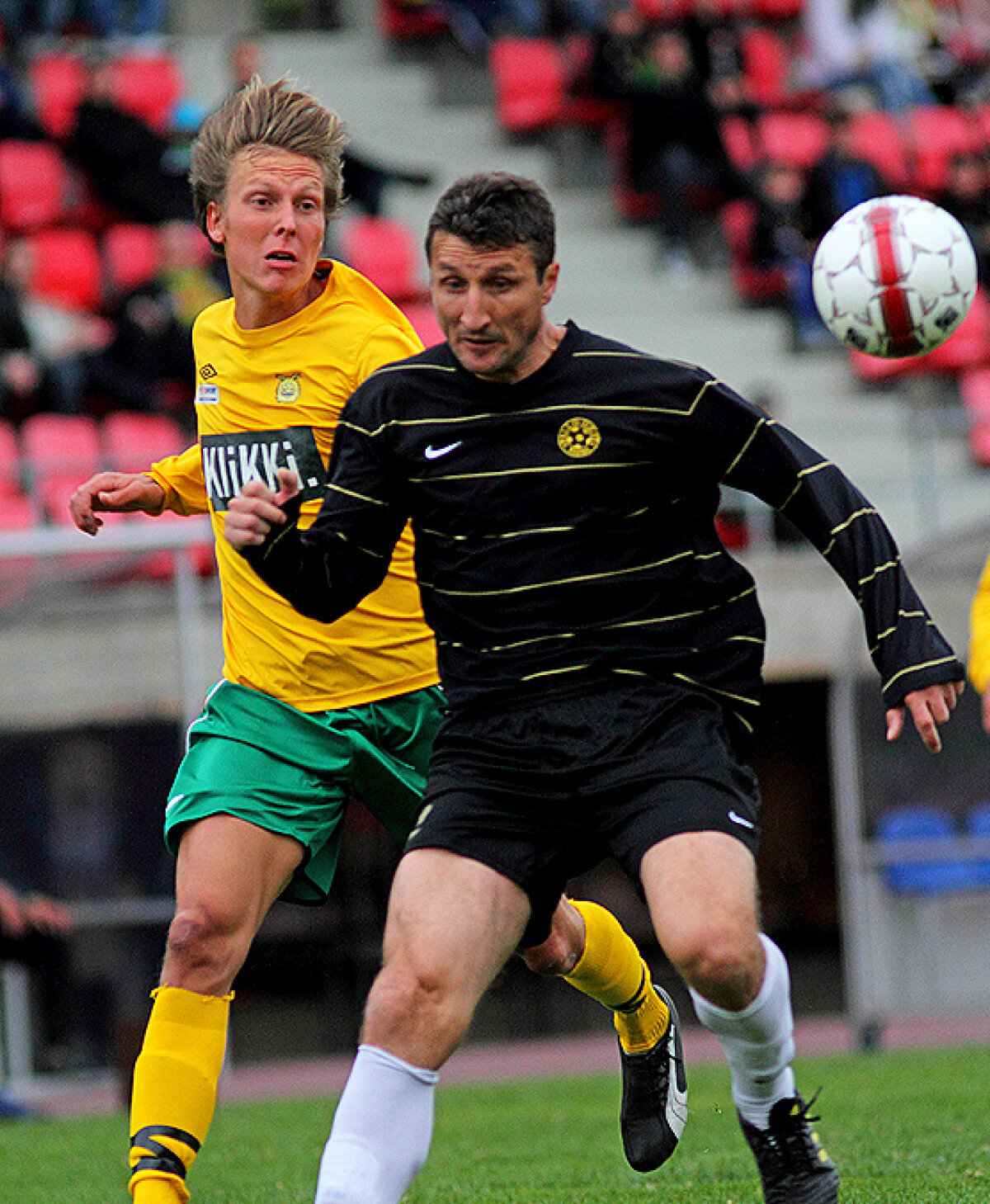 FOTO Pe urmele lui Moş Crăciun » Fotbalul finlandez are un campion român şi un portar desemnat cel mai bun pe postul său