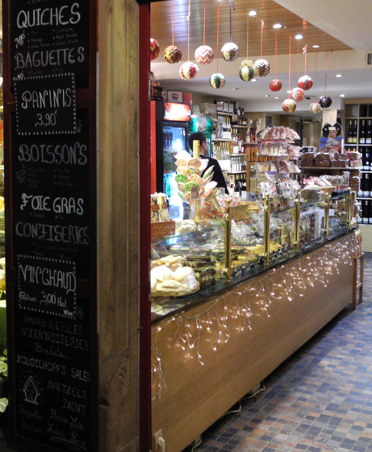 Cristian Geambaşu a întîlnit la Strasbourg un erou uitat: Mihai Bucos, OMUL CARE BĂTEA FRANŢA