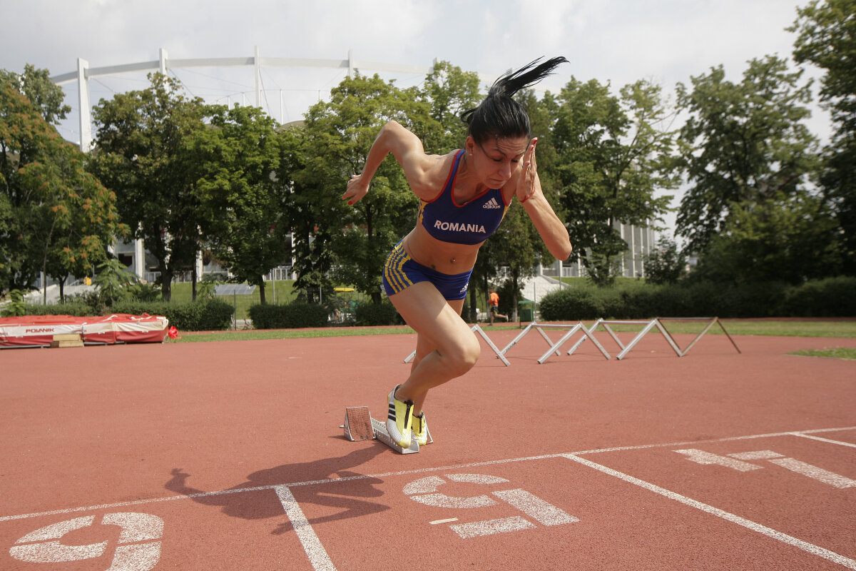 SUPERGALERIE FOTO Imaginile anului 2011: tehnică, viteză, contact