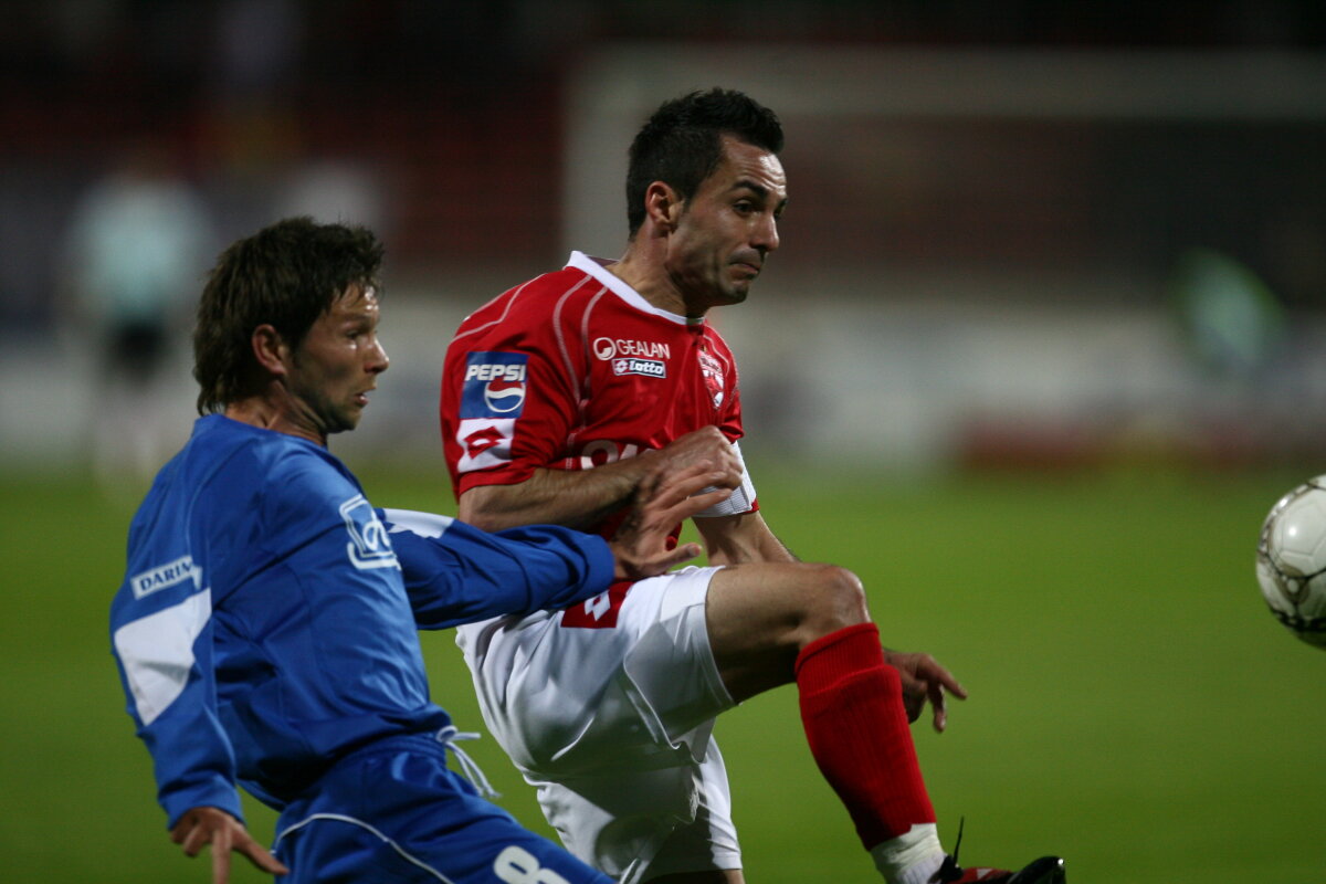 INTERVIU EXCLUSIV » Citeşte povestea unui fotbalist păcălit în România, dar ajuns idol în Anglia