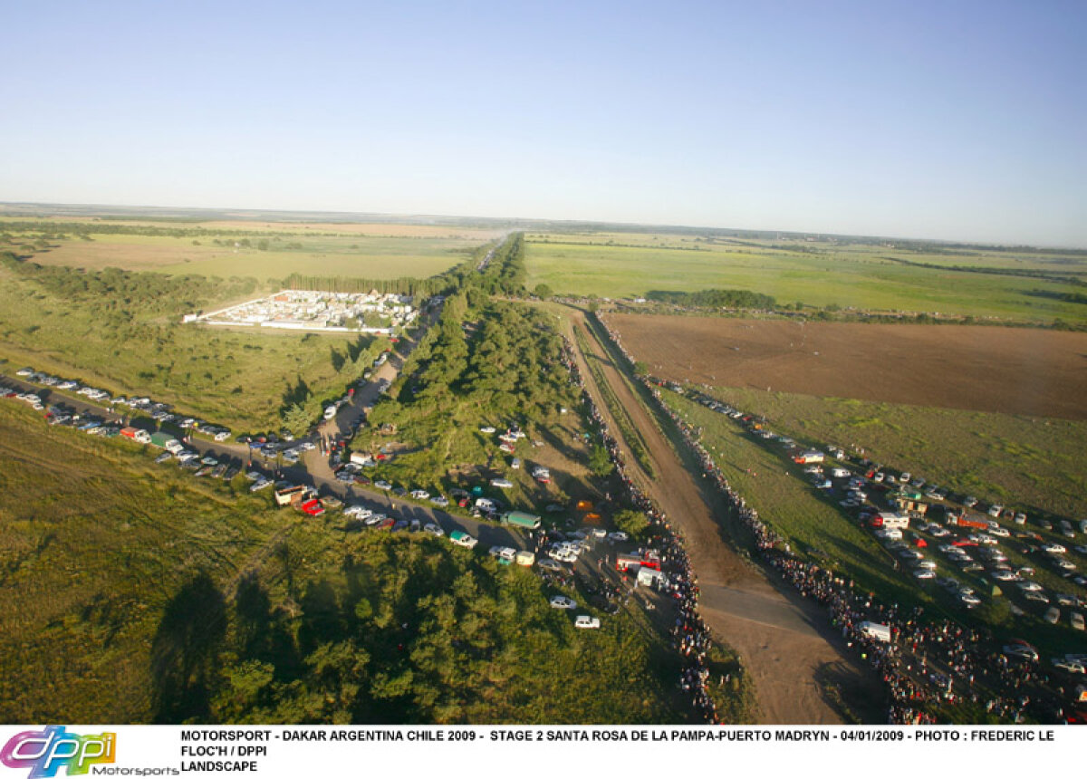 FOTO Gyenes pe 38, Butuza pe 107 la Raliul Dakar. Doi români participă la cursa de peste 8.000 de kilometri