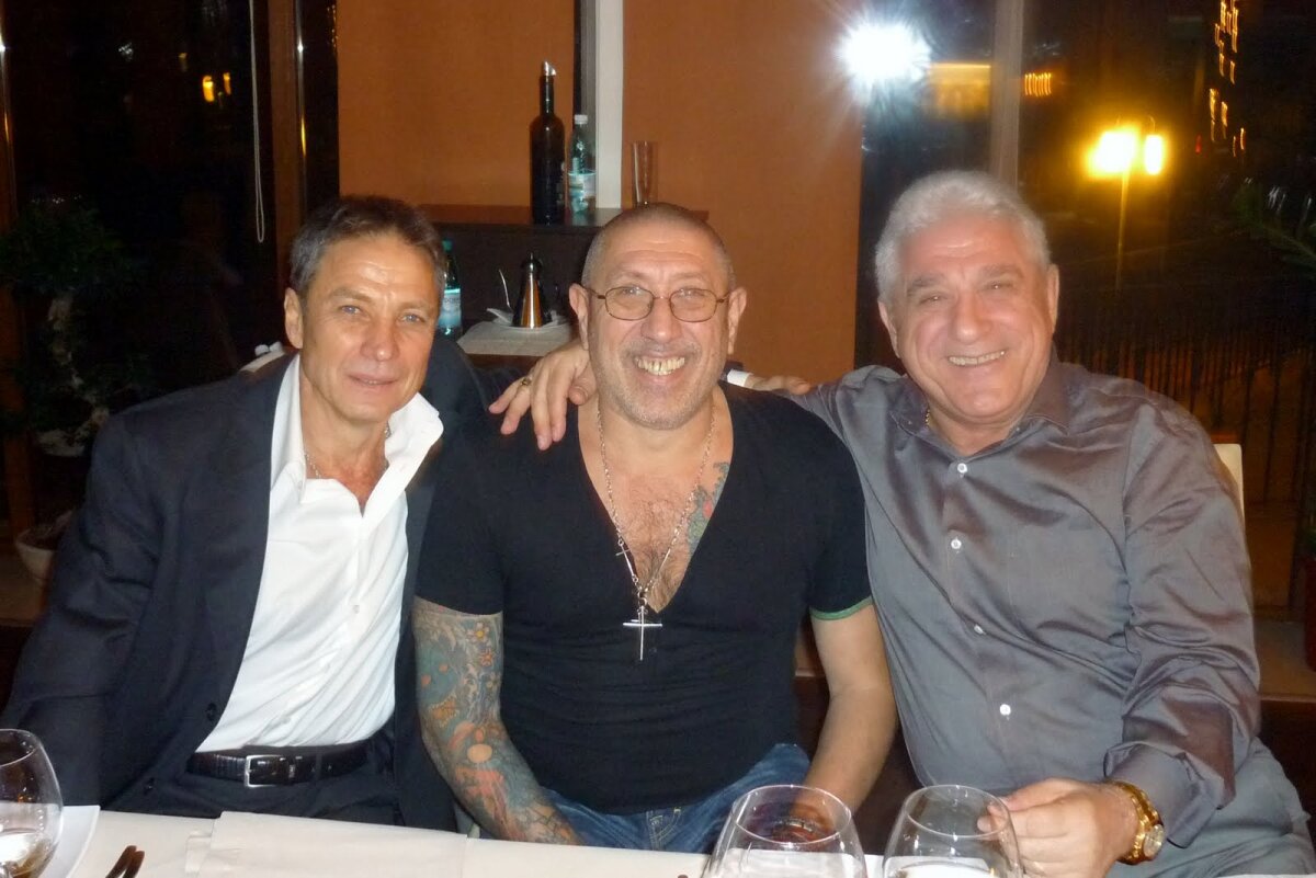 FOTO În familia Becali, nu doar lui Gigi îi place să danseze! Poza cu Giovanni demonstrează acest lucru ;)