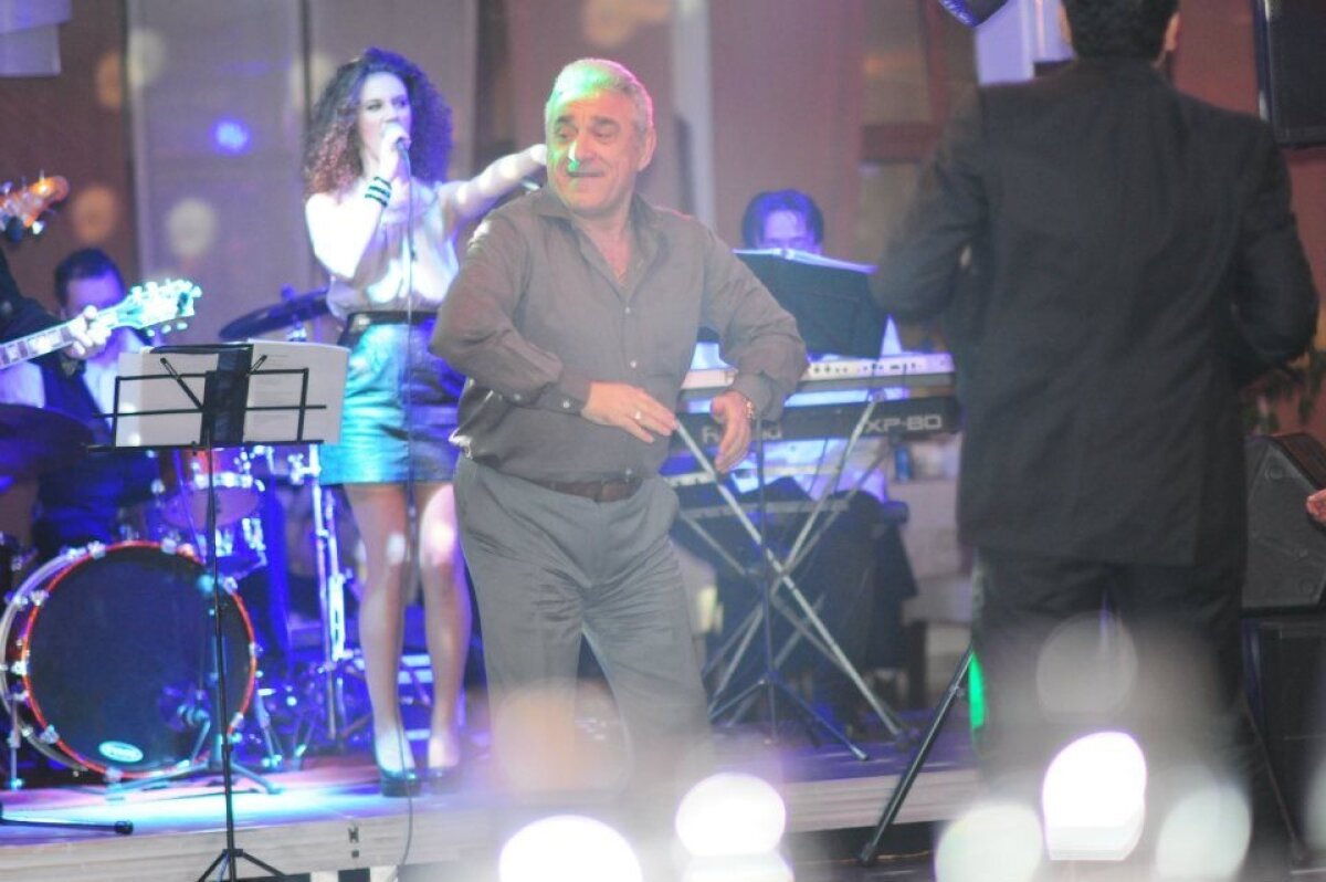 FOTO În familia Becali, nu doar lui Gigi îi place să danseze! Poza cu Giovanni demonstrează acest lucru ;)