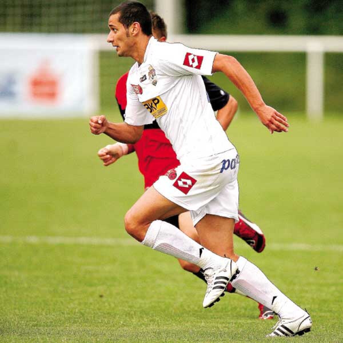 EXCLUSIV // Strătilă a semnat pe 4 ani cu Dinamo. Al doilea transfer într-o zi