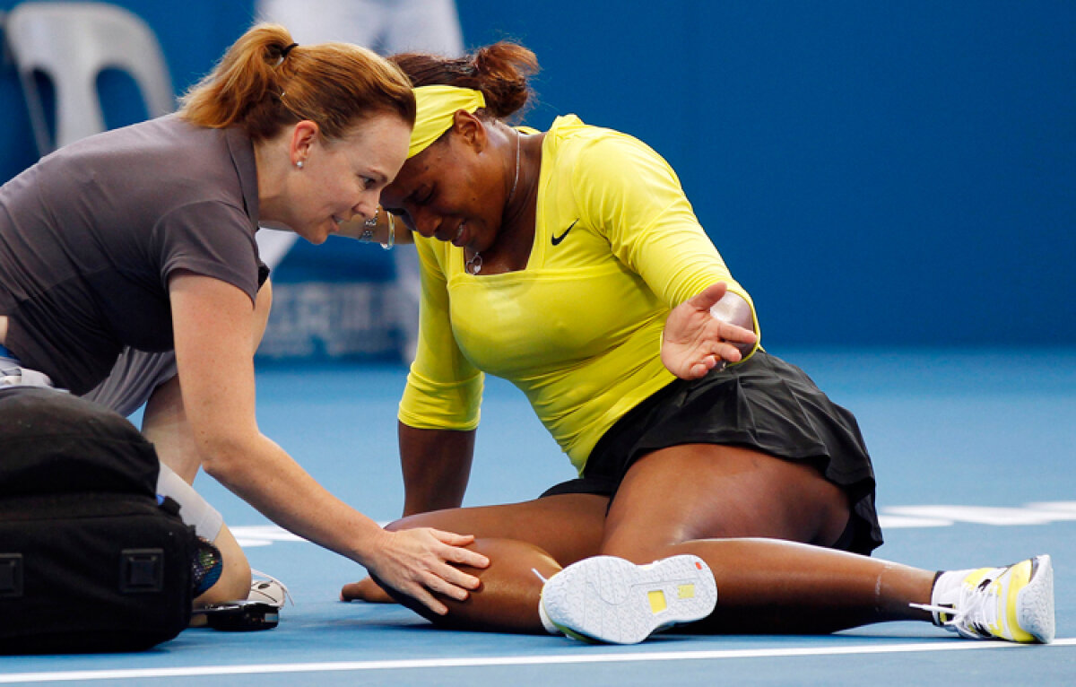 O nouă accidentare pentru Kim Clijsters! A abandonat în semifinale la Brisbane