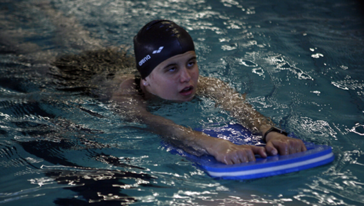 România va avea în premieră trei reprezentanţi la proba de nataţie din cadrul Jocurilor Paralimpice