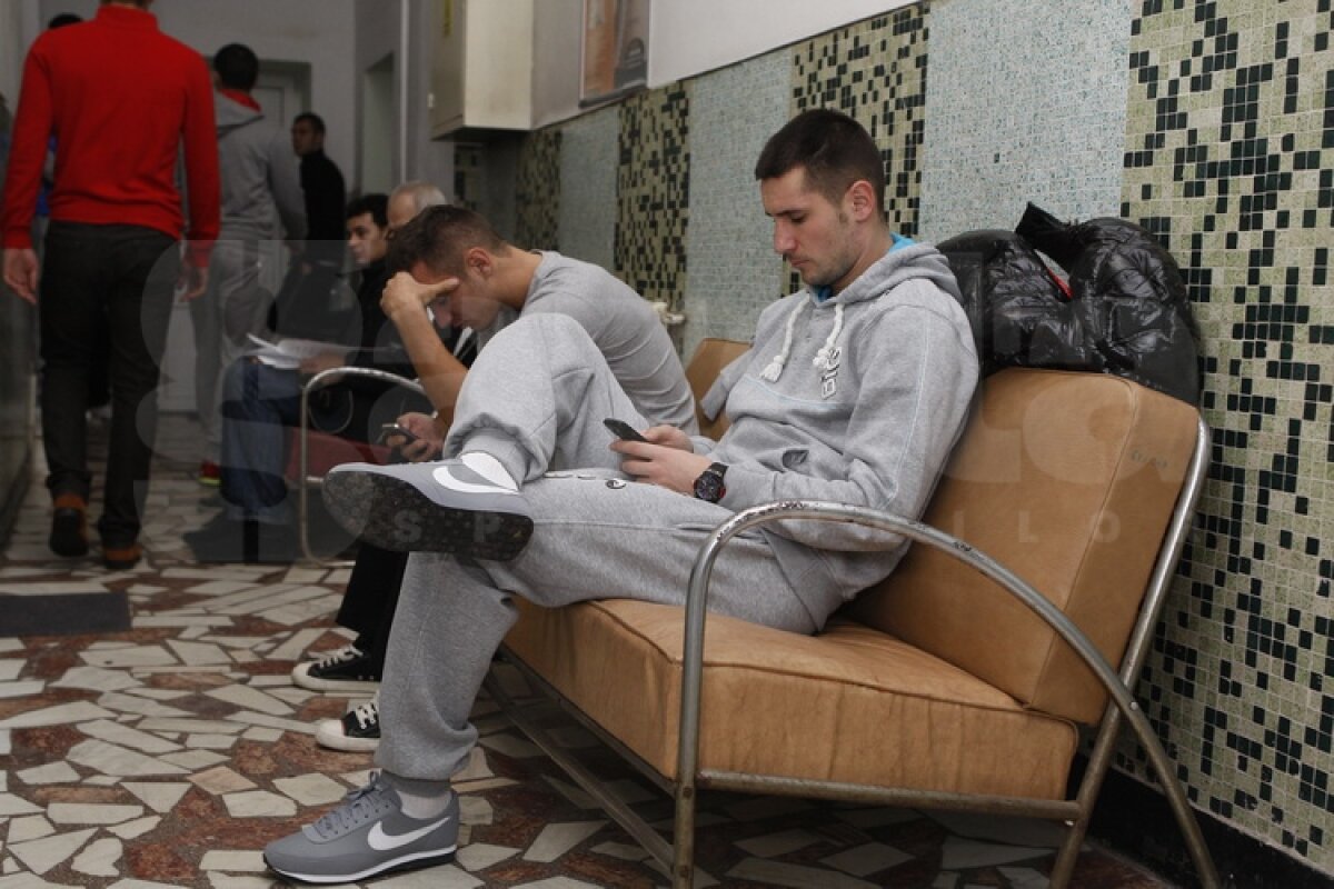 FOTO "Cîinii" s-au reunit » Strătilă declară război rivalilor: "Voi muri pe teren ca să luăm eventul"