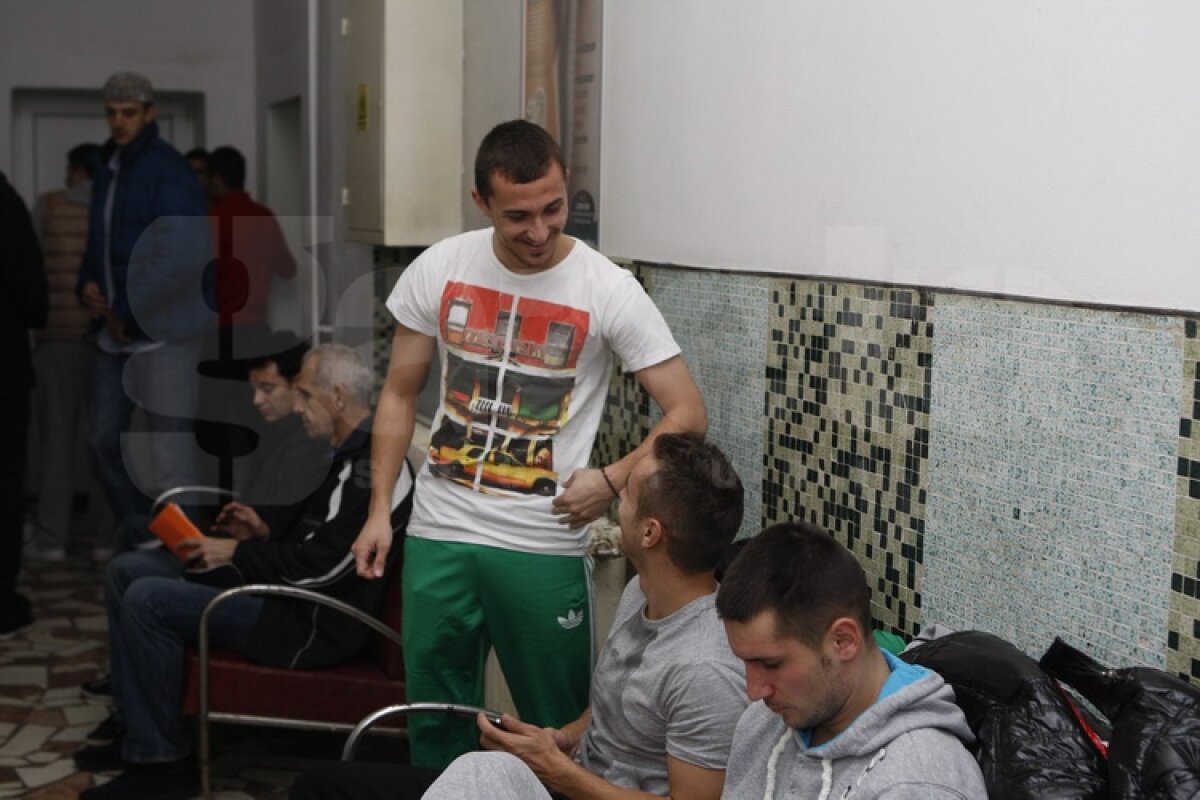 FOTO "Cîinii" s-au reunit » Strătilă declară război rivalilor: "Voi muri pe teren ca să luăm eventul"