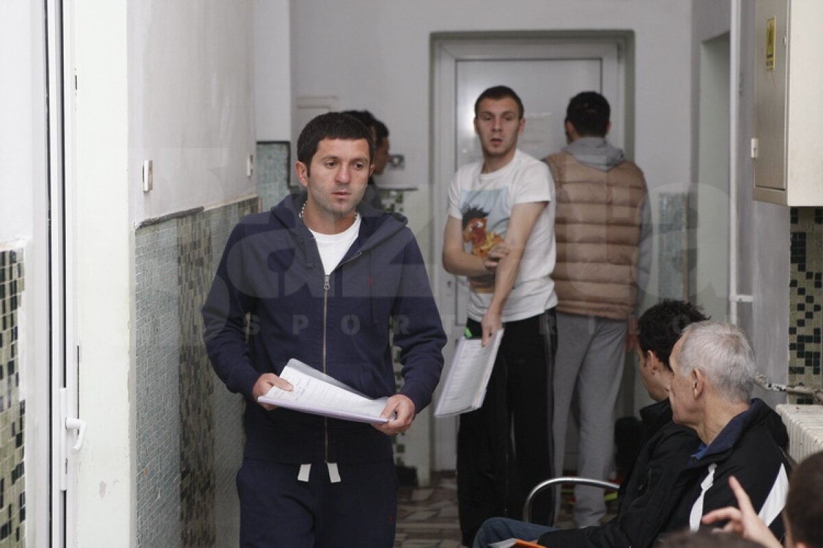 FOTO "Cîinii" s-au reunit » Strătilă declară război rivalilor: "Voi muri pe teren ca să luăm eventul"