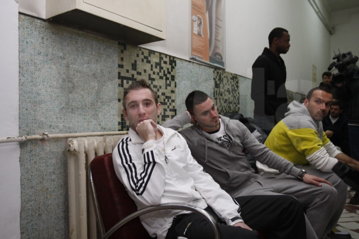 FOTO "Cîinii" s-au reunit » Strătilă declară război rivalilor: "Voi muri pe teren ca să luăm eventul"