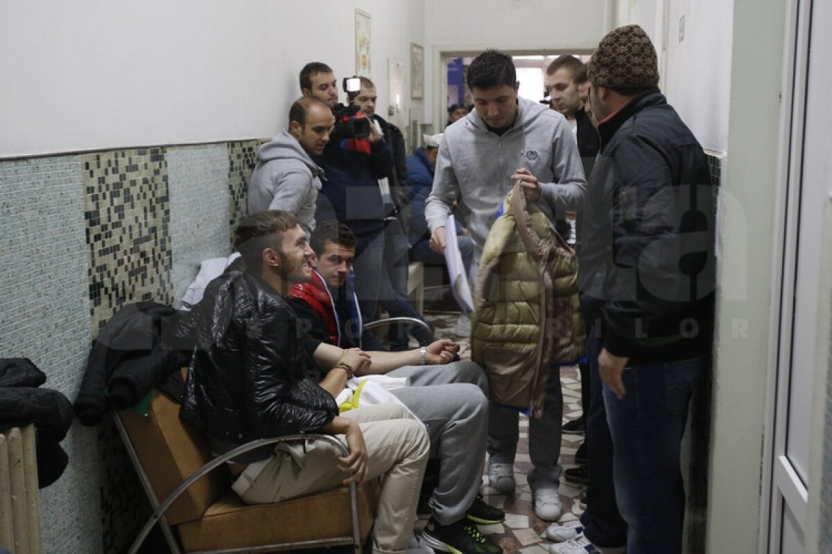 FOTO "Cîinii" s-au reunit » Strătilă declară război rivalilor: "Voi muri pe teren ca să luăm eventul"