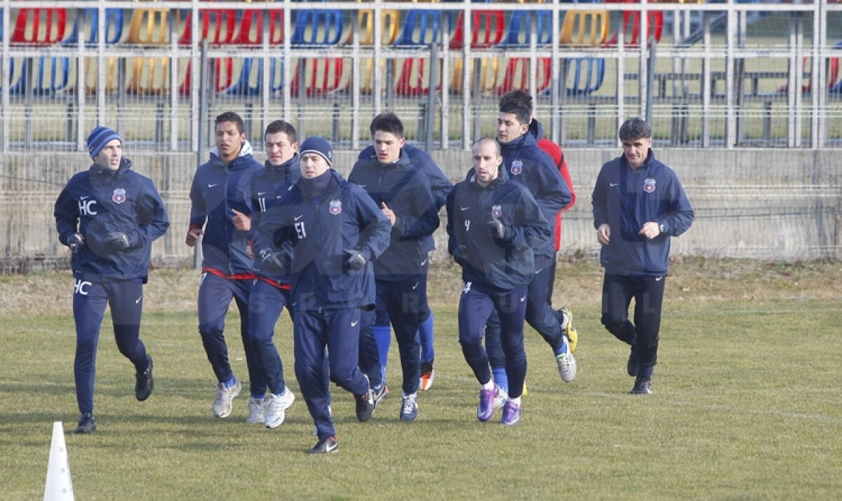 FOTO » Steaua s-a reunit la Mogoşoaia. Latovlevici şi Bicfalvi au fost şi ei la antrenament
