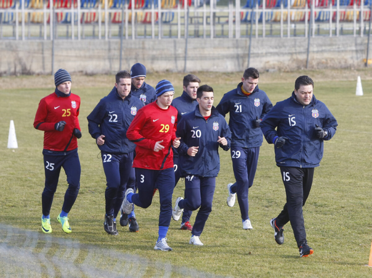 FOTO » Steaua s-a reunit la Mogoşoaia. Latovlevici şi Bicfalvi au fost şi ei la antrenament