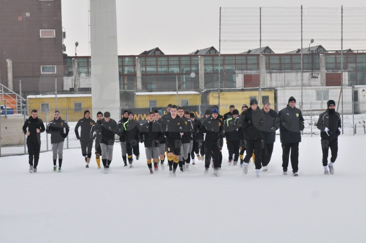 FOTO Reunire FC Braşov » Şumudică aşteaptă azi un fundaş şi un atacant