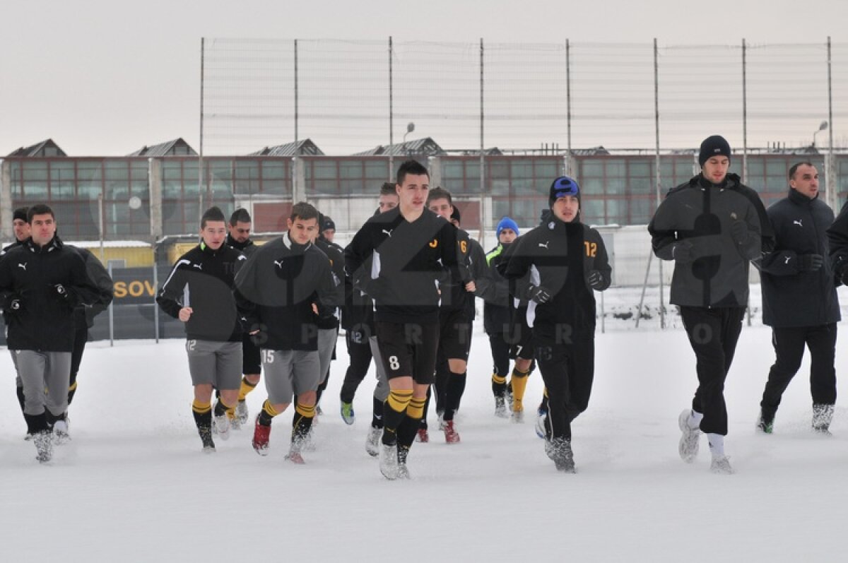 FOTO Reunire FC Braşov » Şumudică aşteaptă azi un fundaş şi un atacant