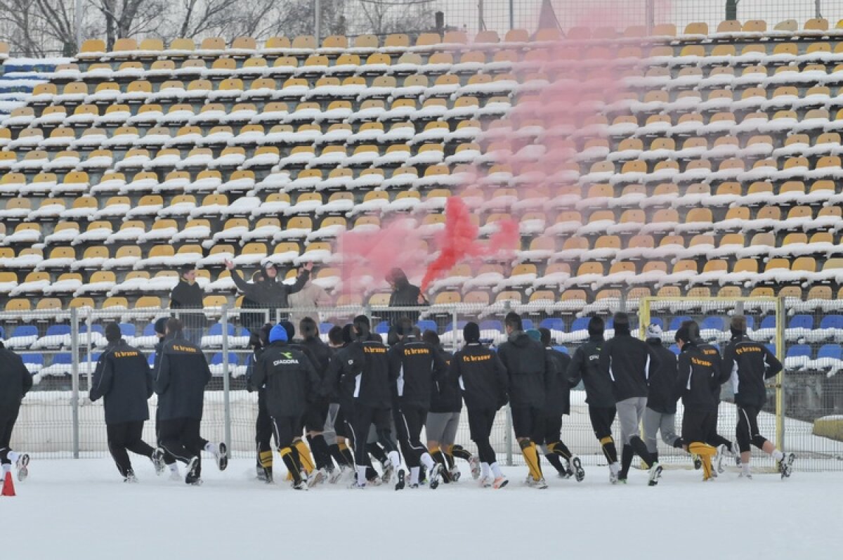 FOTO Reunire FC Braşov » Şumudică aşteaptă azi un fundaş şi un atacant