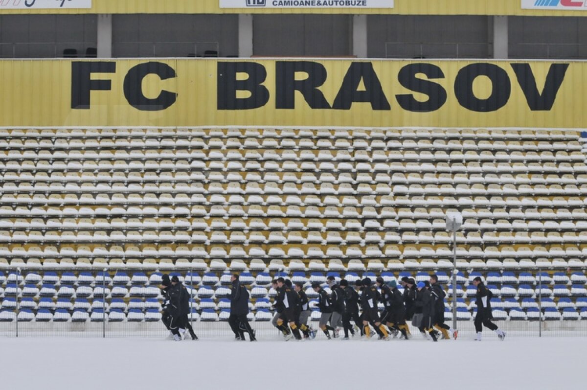 FOTO Reunire FC Braşov » Şumudică aşteaptă azi un fundaş şi un atacant