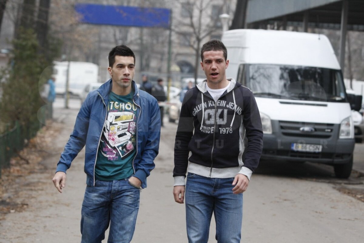 FOTO Latovlevici s-a prezentat alături de colegi la vizita medicală » Chiricheş e încrezător: "Vreau titlul!"