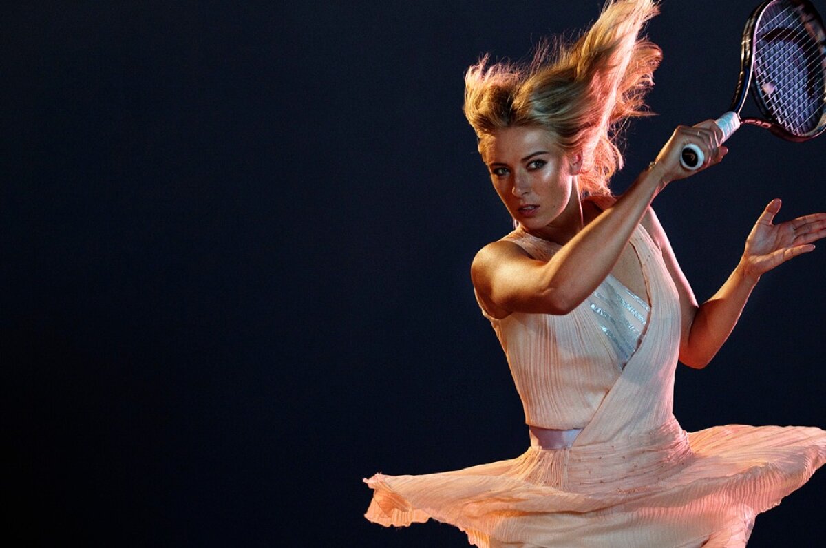 FOTO/ Sharapova sau Dulko? Cele două frumuseţi sînt adversare la Australian Open