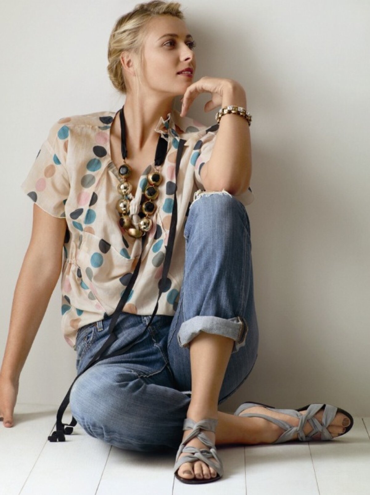 FOTO/ Sharapova sau Dulko? Cele două frumuseţi sînt adversare la Australian Open