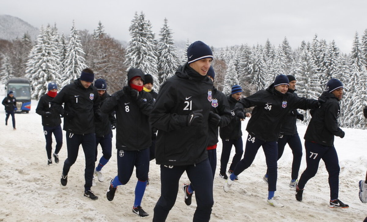 FOTO&VIDEO Steliştii înfruntă zăpada cu gîndul la Twente » "Gladiatorul" Bourceanu a fost cel mai energic ;)