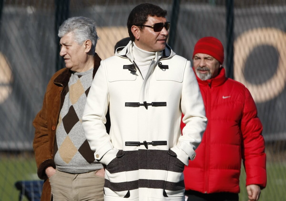 FOTO Borcea a pus tunurile pe Alexe: "De un an n-ai mai trecut nici de Tyson!" :D