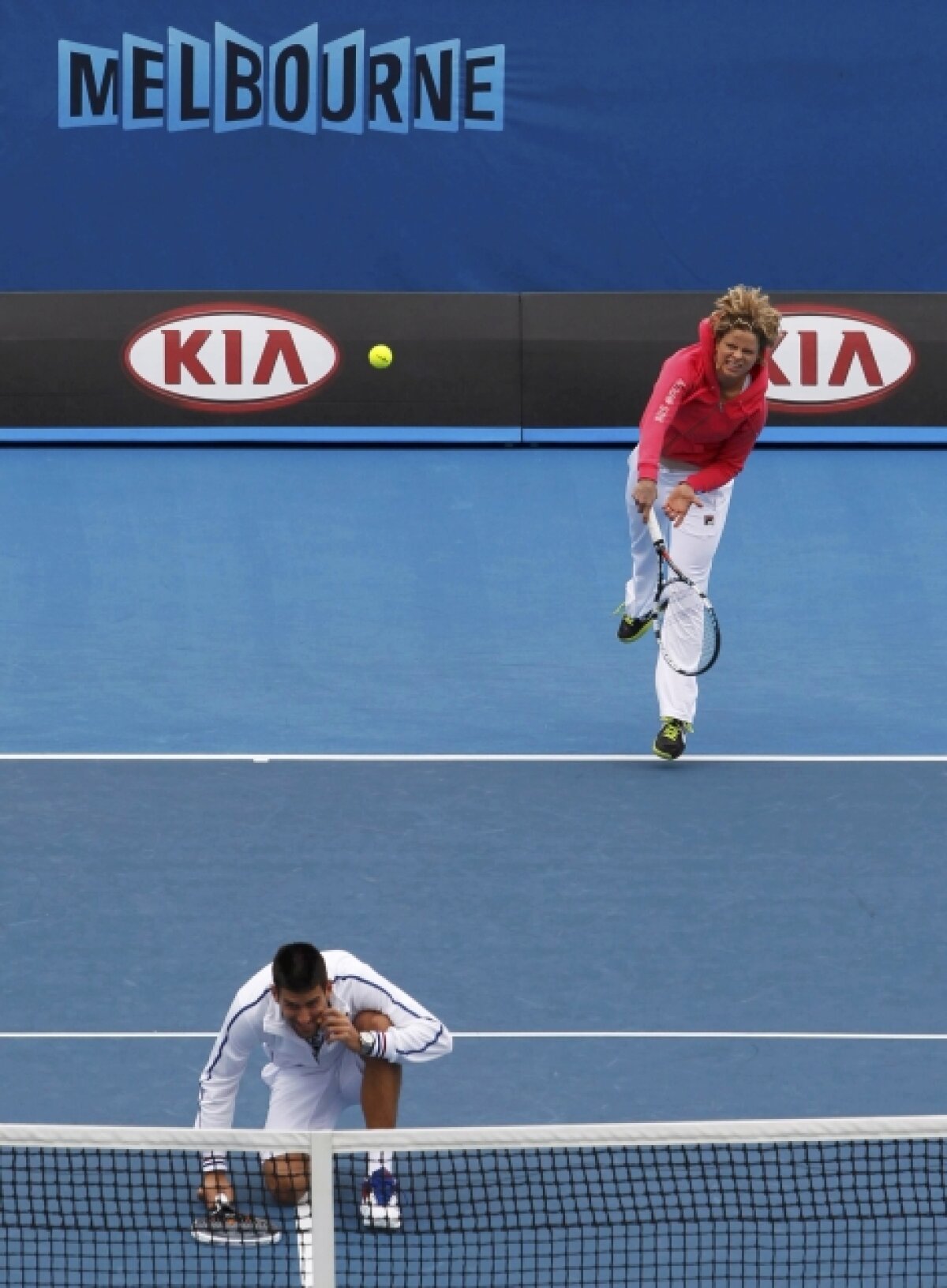 VIDEO ŞI FOTO Clijsters, Djokovici şi Nadal au făcut show înaintea startului la Australian Open