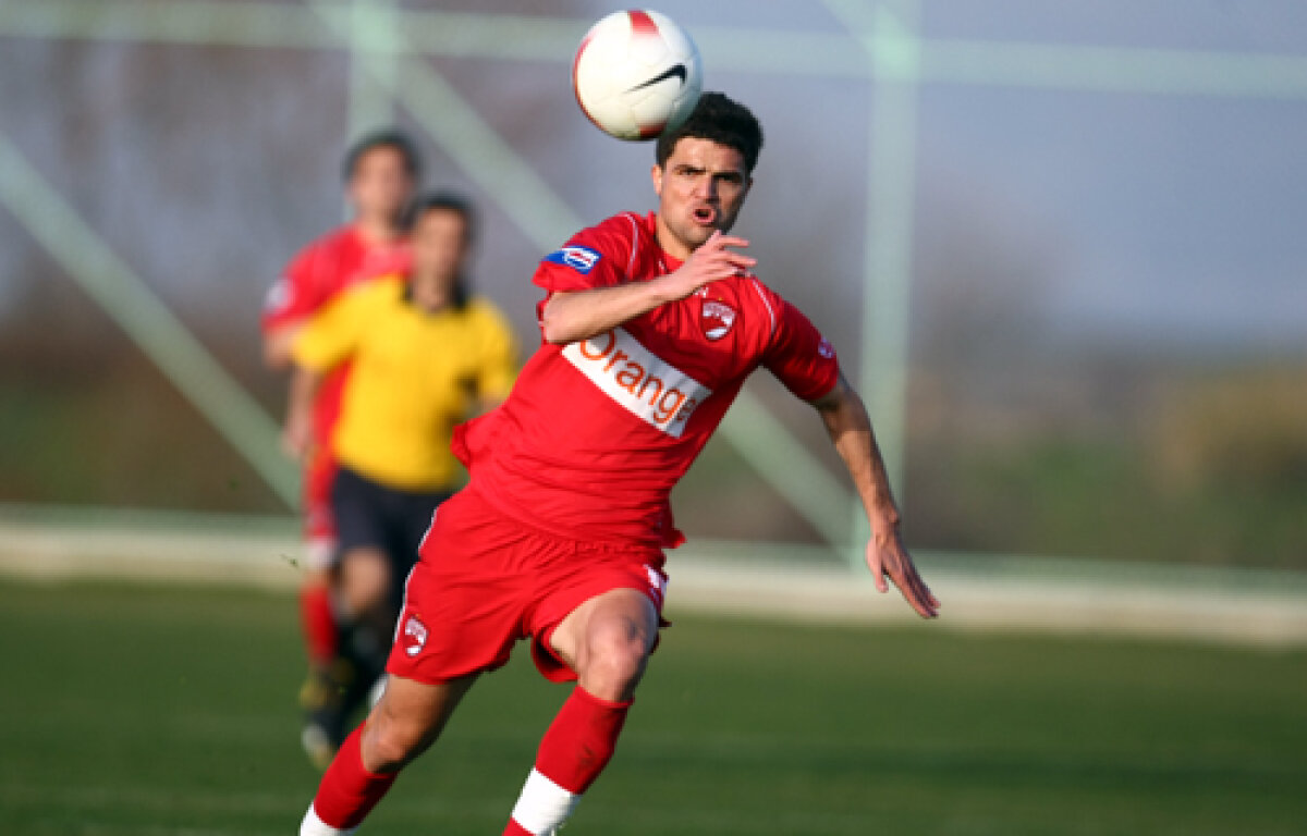 GALERIE FOTO Bratu s-a întors la Dinamo » A făcut primul antrenament sub comanda "secunzilor" lui Ciobi