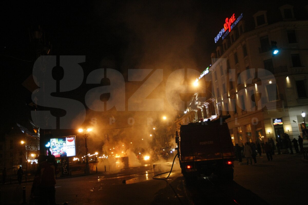 Jandarmeria: "Printre oamenii duşi la secţie aseară erau şi din galeria Petrolului"