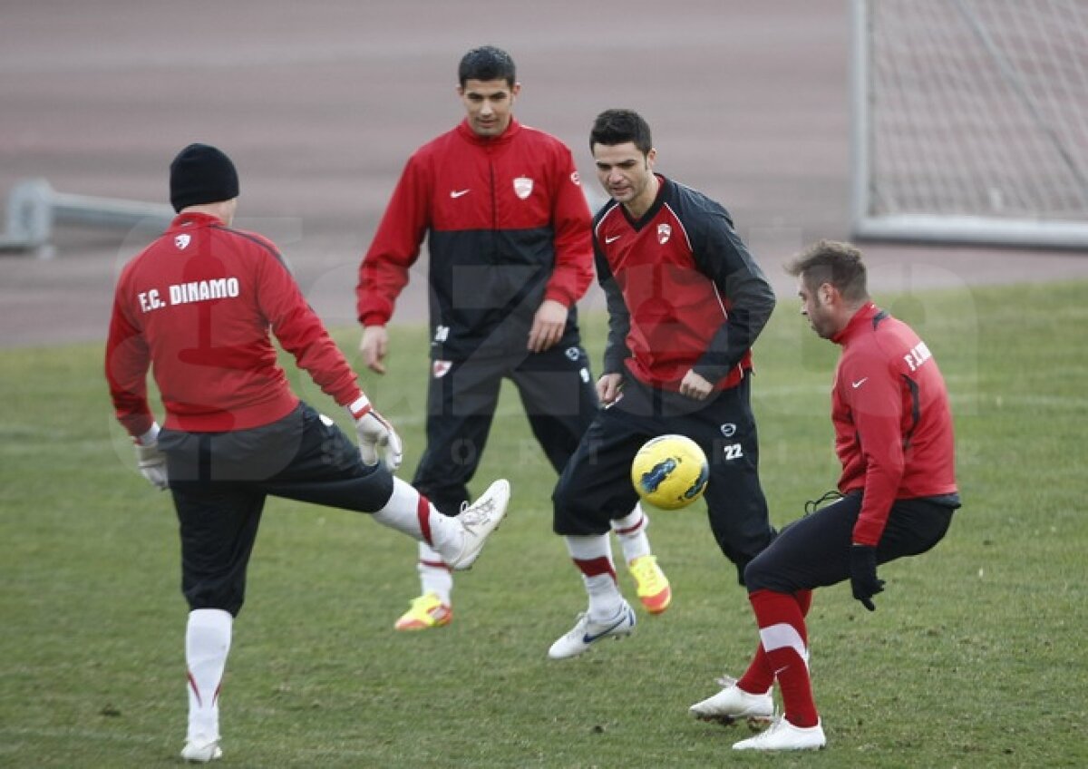 GALERIE FOTO Bratu s-a întors la Dinamo » A făcut primul antrenament sub comanda "secunzilor" lui Ciobi