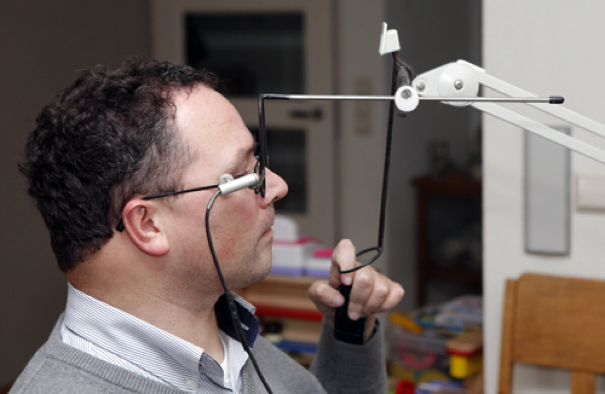 Paradisul unui bărbat paralizat (II): "Ştiam că Dumnezeu există, acum ne şi cunoaştem!"