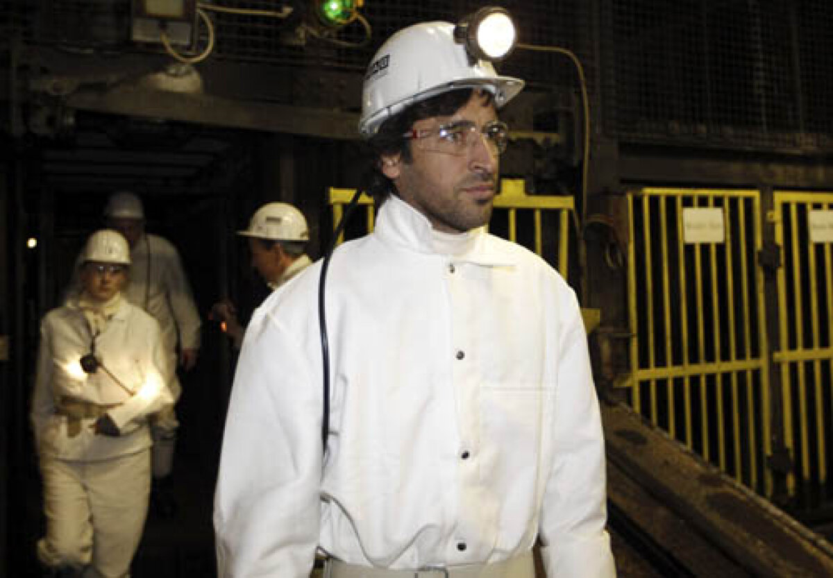 GALERIE FOTO Marica în şut! » Atacantul lui Schalke a coborît la 1.078 de metri în subteran