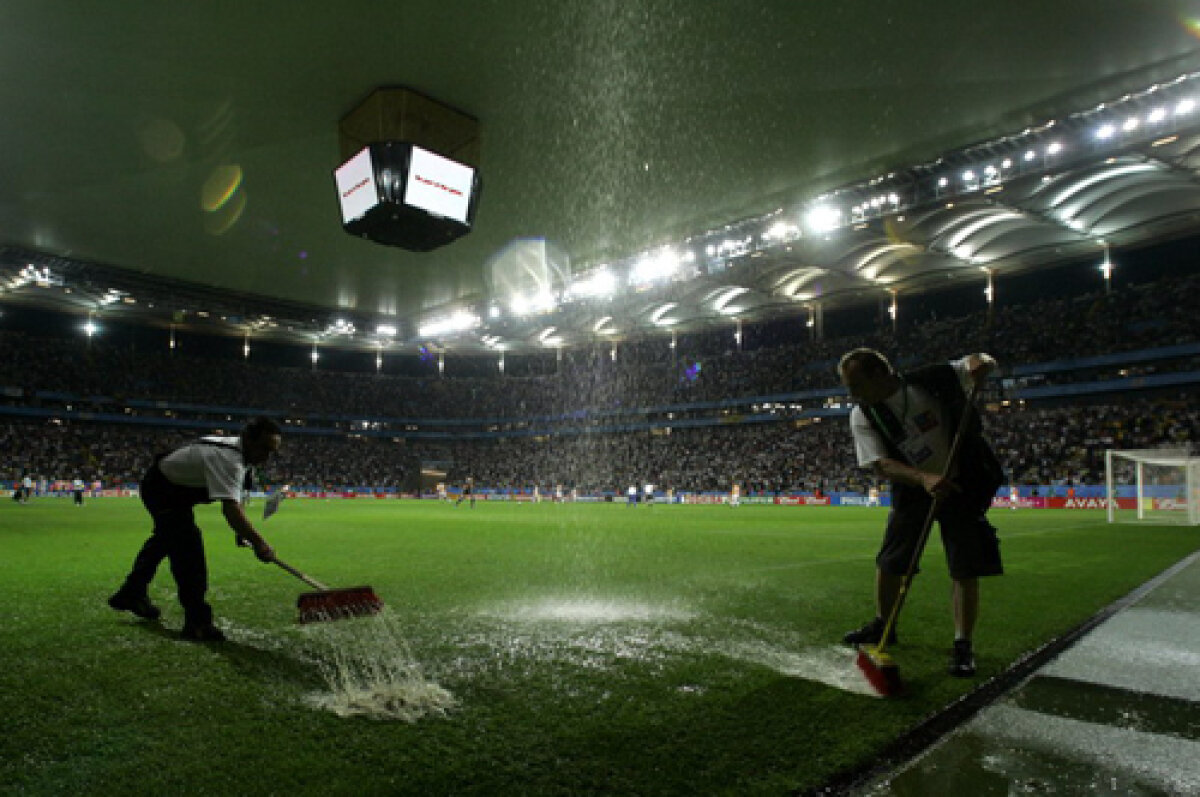 SCANDALOS! Risipă de bani publici » Primăria a cumpărat acoperişul Naţional Arena, deşi ştia că nemţii nu îl folosesc