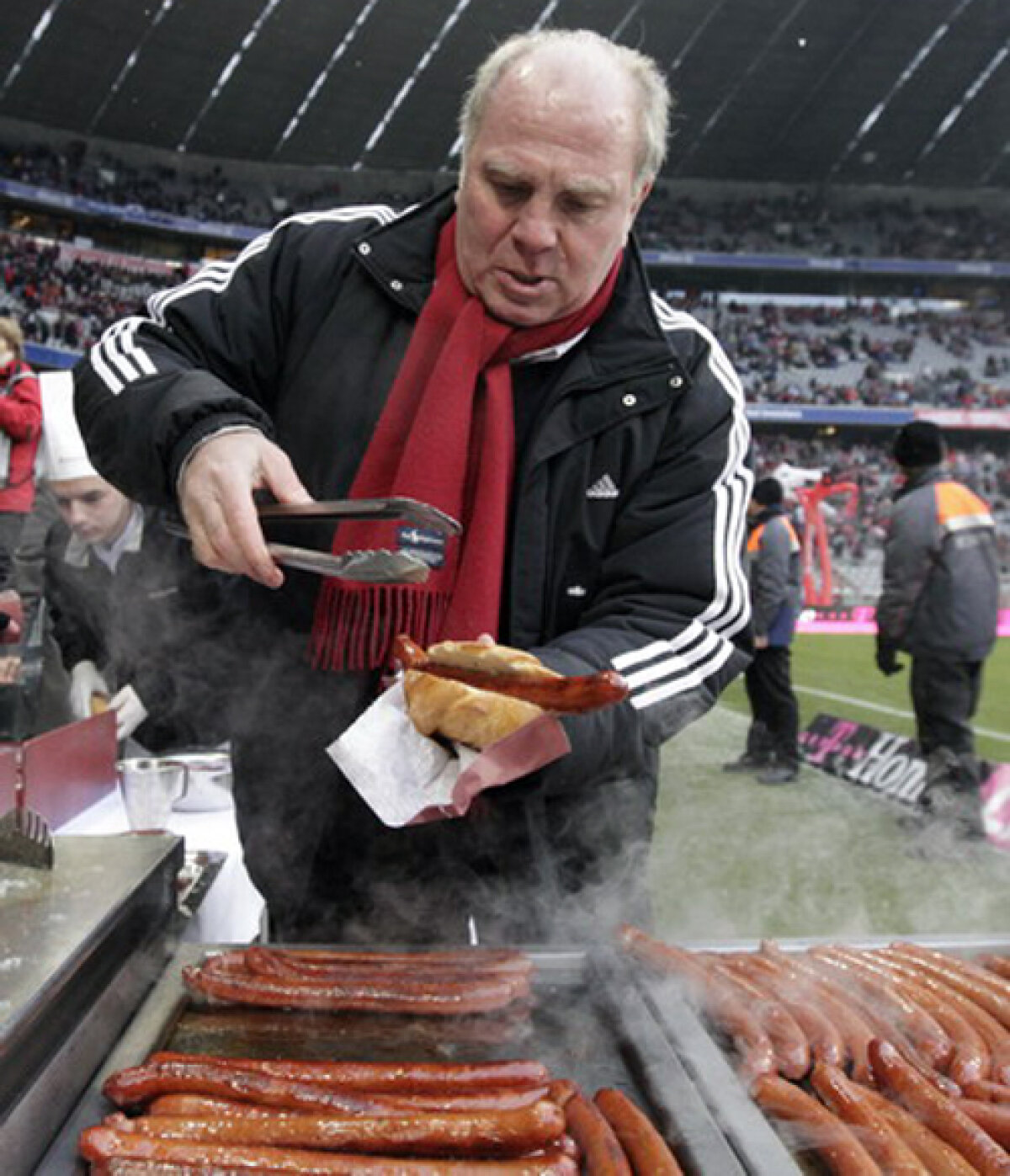 A doua viaţă a lui Uli Hoeness » Preşedintele lui Bayern a văzut moartea cu ochii în '82
