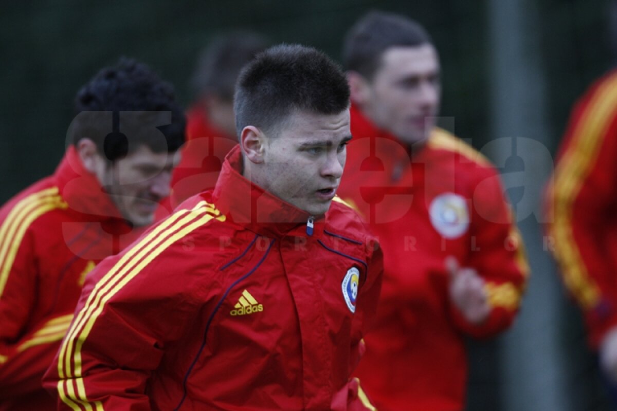 FOTO » "Tricolorii" au efectuat primul antrenament în Antalya pe o ploaie măruntă