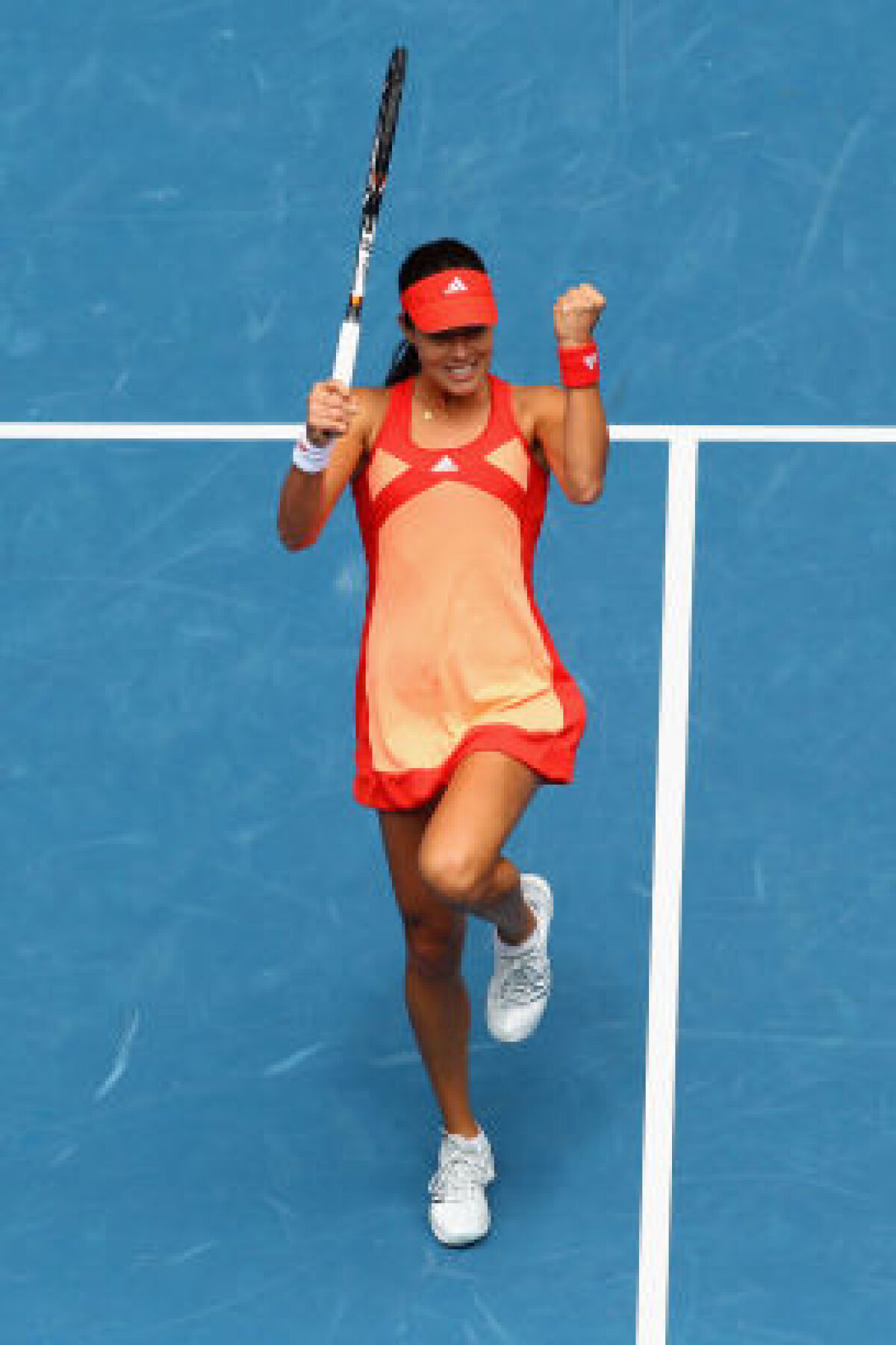 FOTO Una dintre cele mai sexy jucătoare de tenis din lume s-a calificat în turul 4 la Australian Open » Super Ana