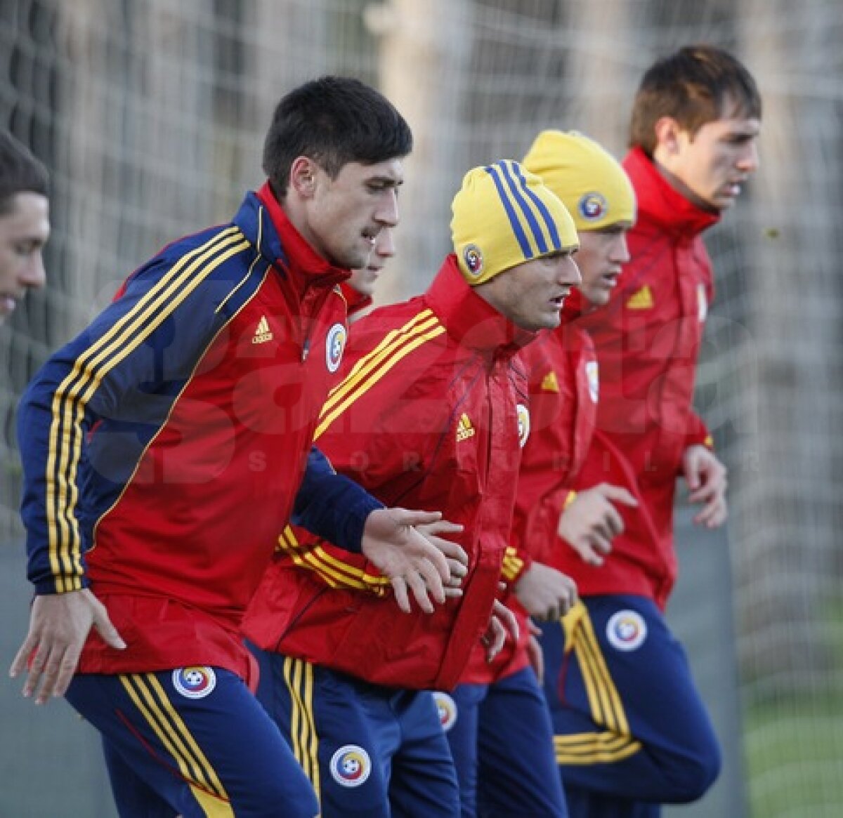 FOTO Probleme cu Bourceanu » Căpitanul Stelei s-a plîns de dureri la picior