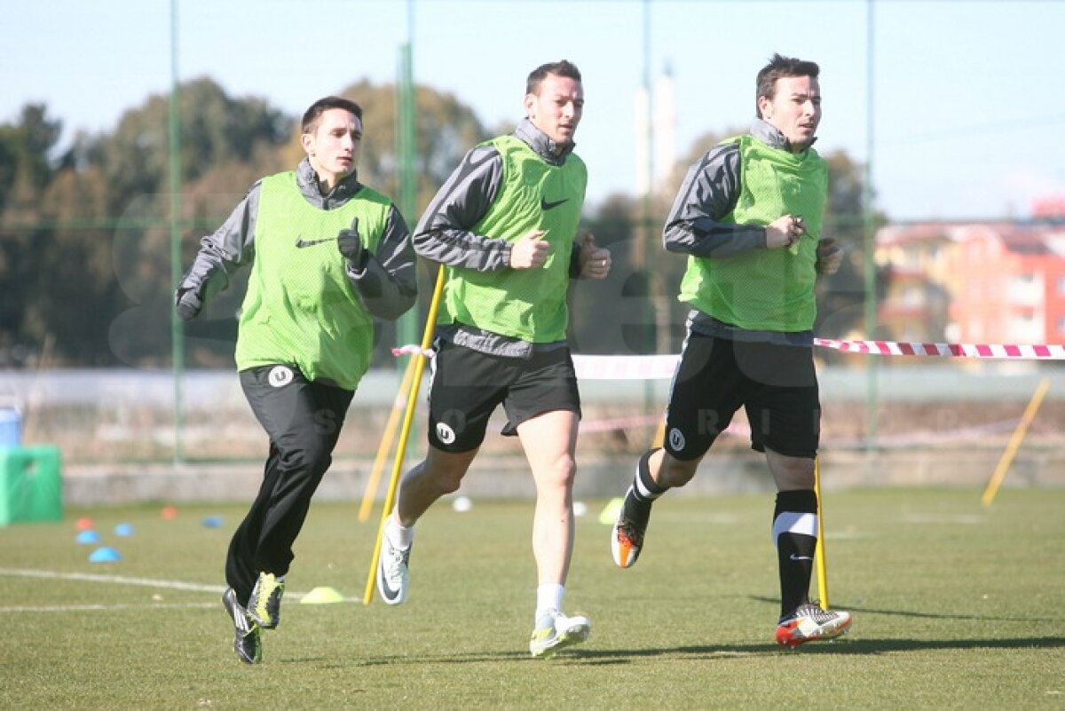 FOTO » Maraton epuizant » "Studenţii" clujeni au intrat direct în sesiune în Antalya