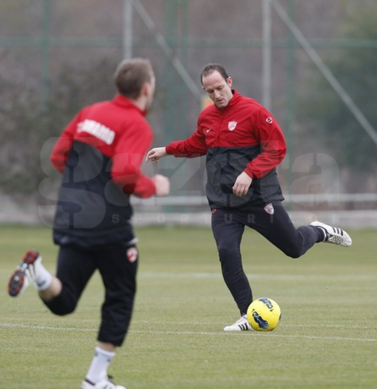 FOTO Pulhac are un sfat pentru Steaua: "Dacă vrea să-şi schimbe faţa, să-şi pună mască" :)